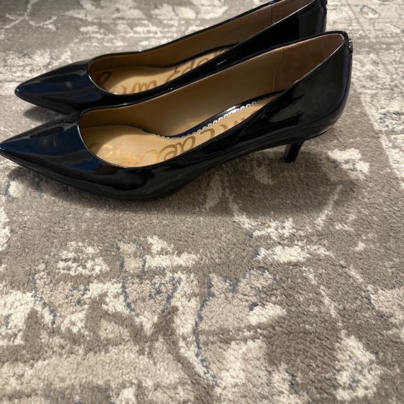 Sam Edelman Black patent leather kitten heel size 9 - Picture 2 of 3